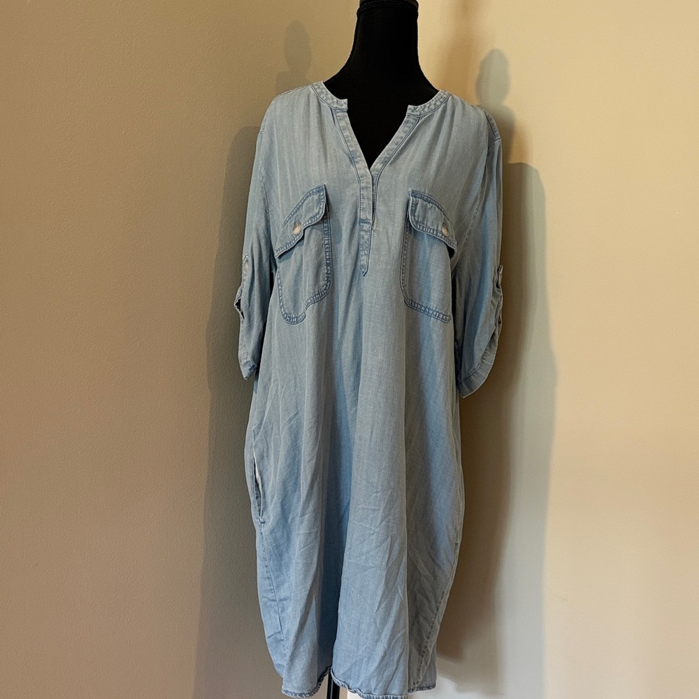 LOFT Soft Blue Casual Midi Dress